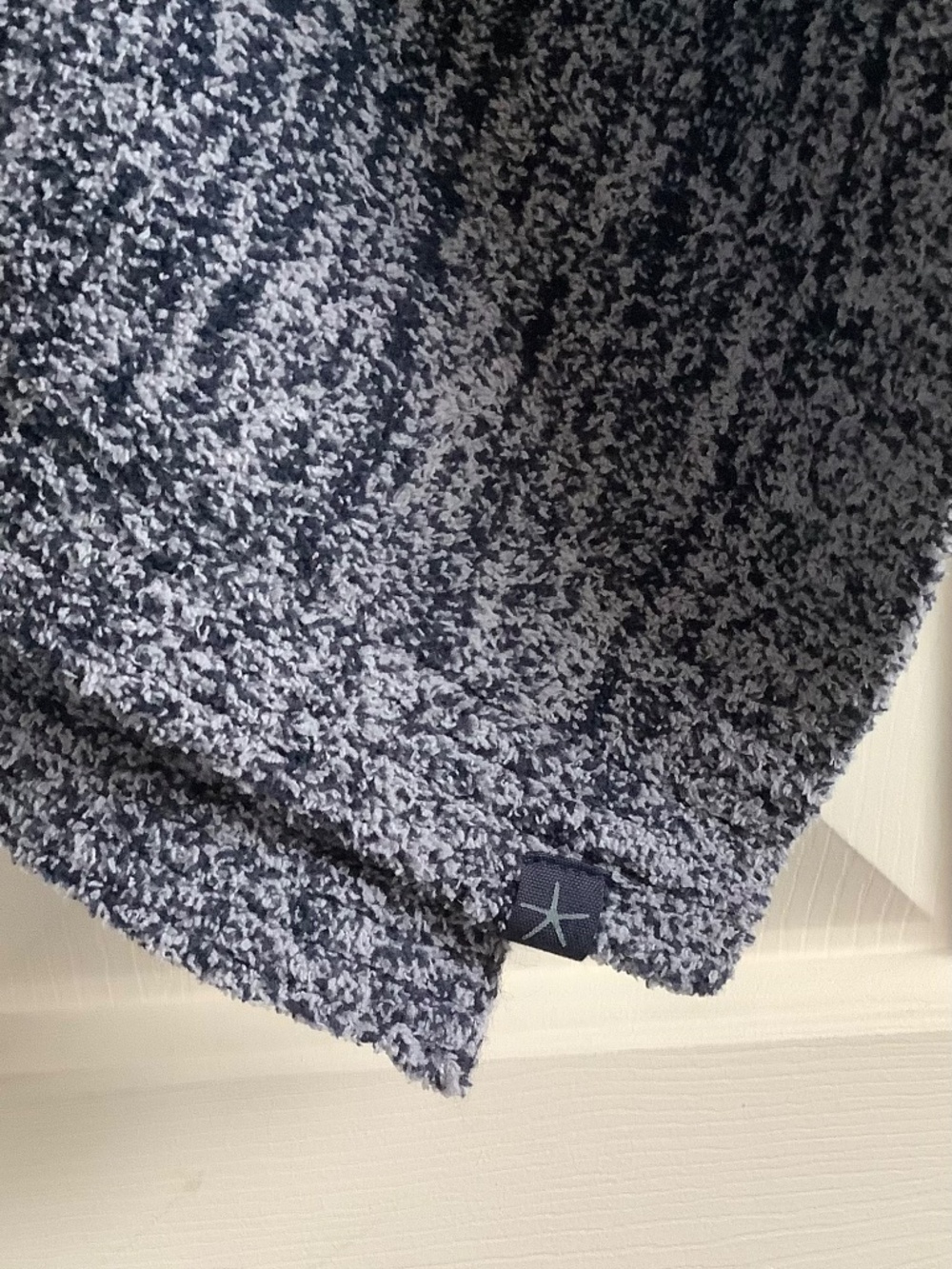 Barefoot Dreams CozyChic Point Dume Poncho Heather Indigo-Dove Gray OS - Picture 8 of 15